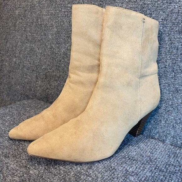 LOFT Tan Ankle Booties Womens 7 Stacked 2.75 inch Heel Side Zipper Shoes - Picture 3 of 8